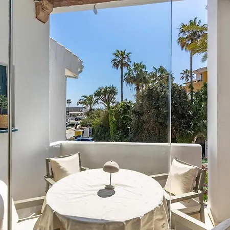 Modern In Cabopino Port Apartament *